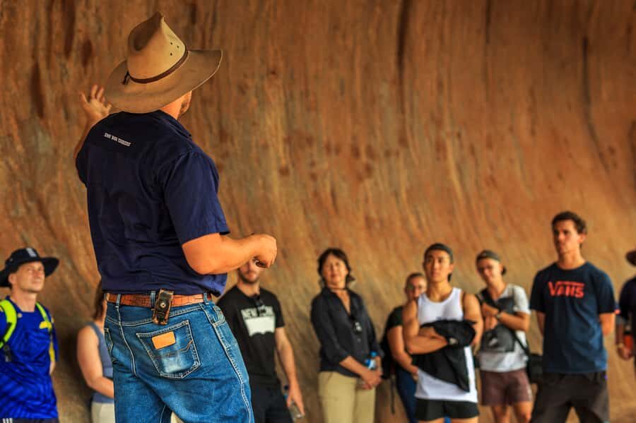 From Yulara: Uluru Tour and Sunset BBQ - What We Love About This Tour