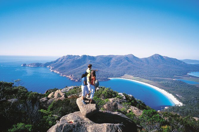 Full-Day Tour to Wineglass Bay from Hobart - Stops That Make the Journey Special