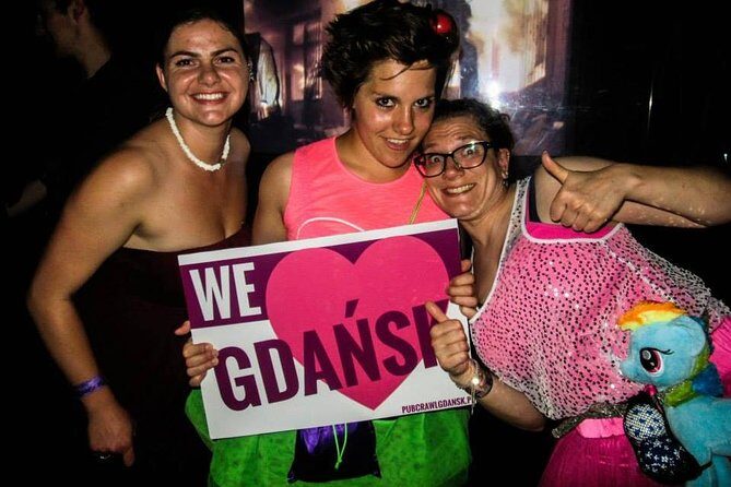 Gdansk Pub Crawl with Free Drinks - The Club Experience: Where the Night Peaks