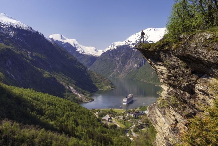Geiranger: Dalsnibba, Flydalsjuvet, Eagle Bend & Fjords Tour - The $115 price tag: what you’re really buying