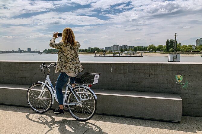 Guided Bike Tour: 2 Hours Highlights of Antwerp - Price and What You’re Actually Getting for $39.92