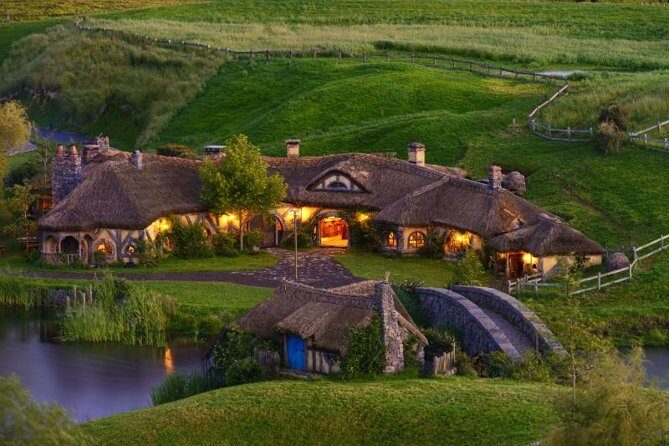 Hobbiton Movie Set Small Group Fully Guided Day Tour from Auckland - FAQs