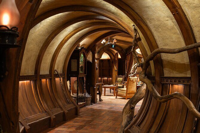 Hobbiton Movie Set Tour with lunch from Auckland - Who Should Consider This Tour?