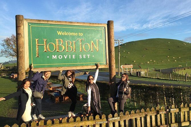 Hobbiton & Rotorua Small Group Day Tour inc Te Puia from Auckland - What to Expect from the Tour Itinerary