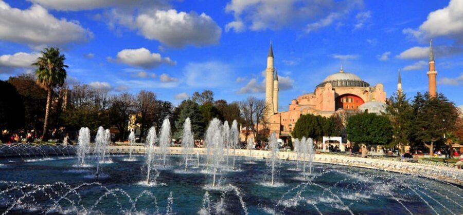 Istanbul: Topkapi, Hagia Sophia and Basilica Cistern Tour - Price and What That Buys You at $117