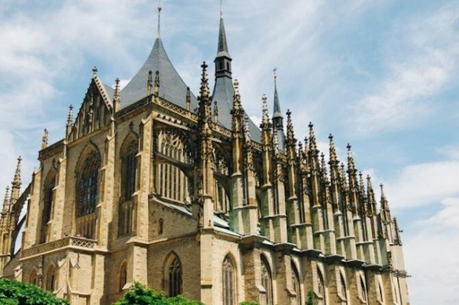 Kutna Hora Day Tour Including Sedlec Ossuary from Prague - Meeting Point and Start Time: Don’t Overthink It