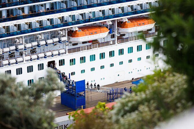 Larnach Castle Tour & Wildlife Cruise (Dunedin Shore Excursion) - What Makes This Tour Stand Out?