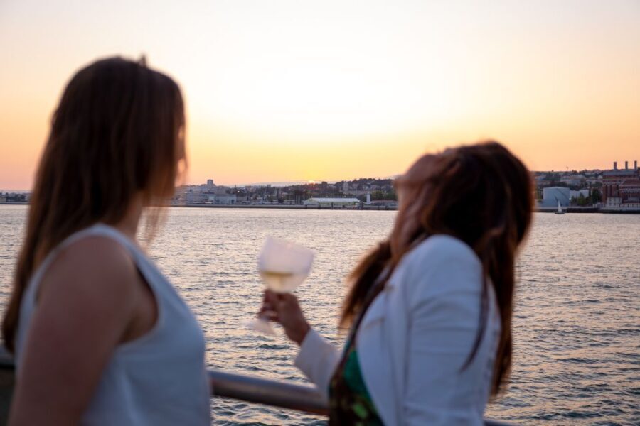 Lisbon: Tagus River Sunset Tour with Snacks and Drink - Price and Logistics: What You’re Actually Paying For