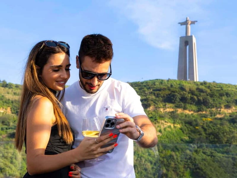 Lisbon: Tejo River Sightseeing Cruise - Choose Your Vantage Point: Covered Seating vs Open Sky