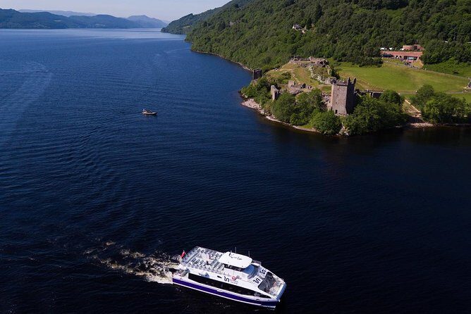 Loch Ness and Caledonian Canal 2-Hour Cruise from Dochgarroch - The Comfort Factor: Why the Boat Design Matters