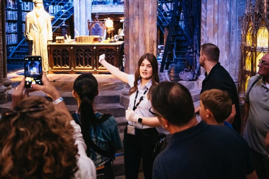 London: Fully-Guided Making of Harry Potter Tour - Small group size: why 8 people changes the day