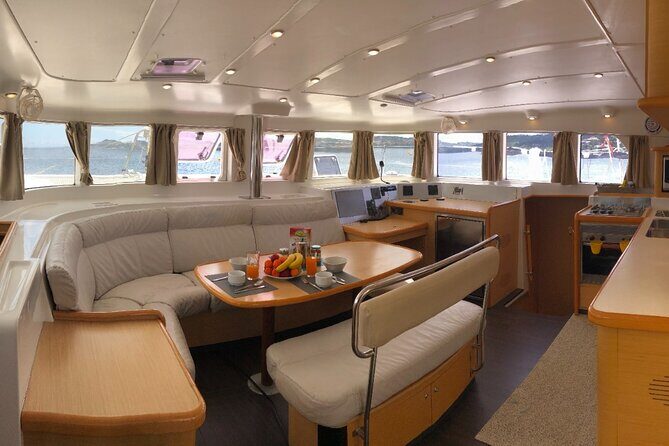 Luxury catamaran from Porto Rafael-Palau to the Maddalena Archipelago - The Food and Drink Experience