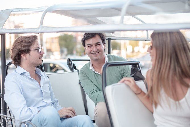 Madrid Express Tour with Local Guide in Eco Tuk Tuk Private - Electric Tuk Tuk Comfort: Winter Blankets and Real-World Weather