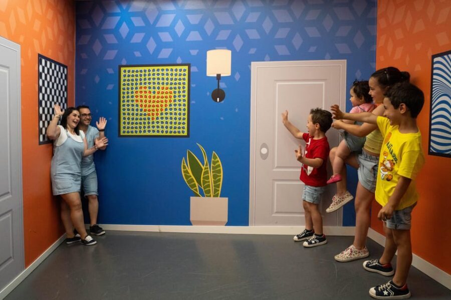 Madrid: Museum of Illusions Ticket - Value check: is it worth around $17 for an hour?