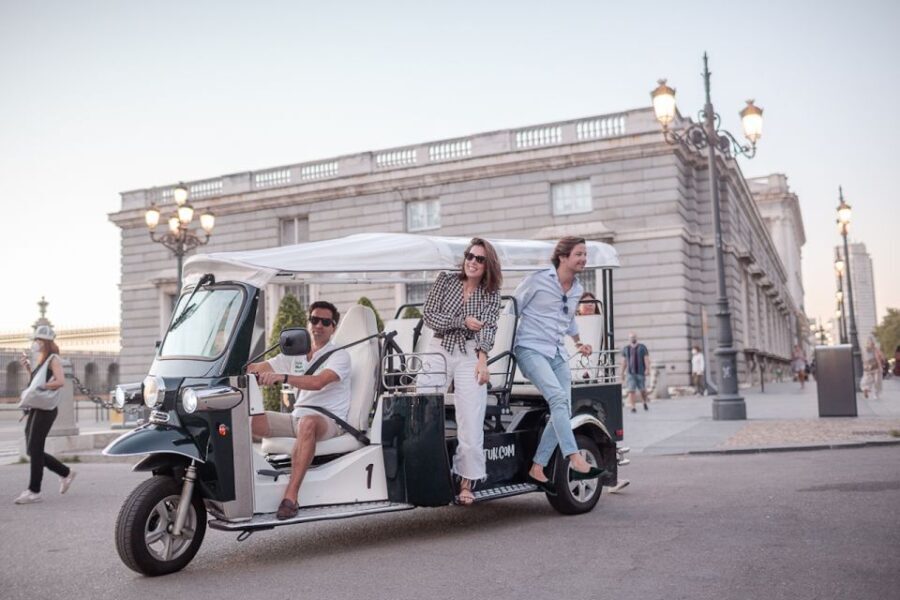 Madrid: Private City Tour by Eco Tuk Tuk - Where to Meet at Plaza de Oriente (Puerta del Príncipe)