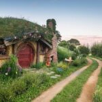Magical Hobbiton: Small-Group Guided Tour from Auckland - Photo Opportunities and Souvenir Shopping