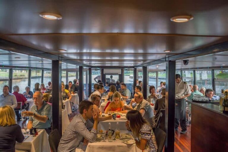 Melbourne: Spirit Of Melbourne Yarra River Lunch Cruise - What to Expect During the Cruise