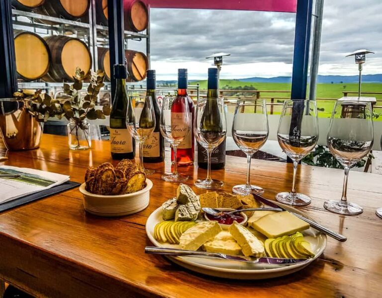 Melbourne: Yarra Valley Wine, Choc, Farm Fresh, Gin Tour - The Itinerary Breakdown