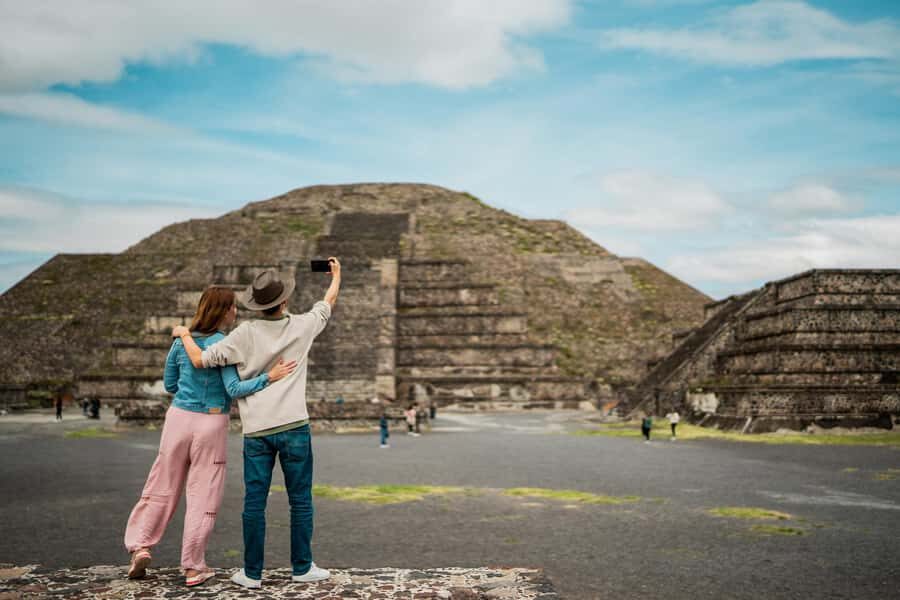 Mexico City: Teotihuacan, Tlatelolco & Guadalupe Shrine Tour - Tlatelolco: ancient rituals, darker chapters, and why this stop hits