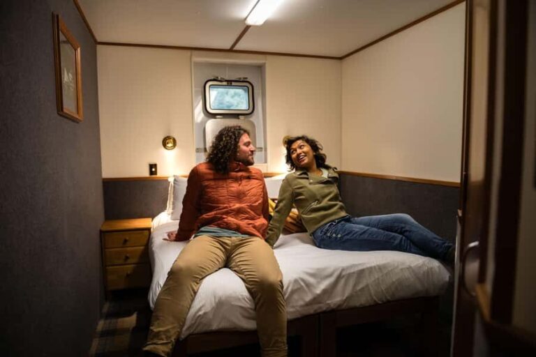 Milford Sound: Overnight Cruise with Water Activities - The Full Itinerary Breakdown