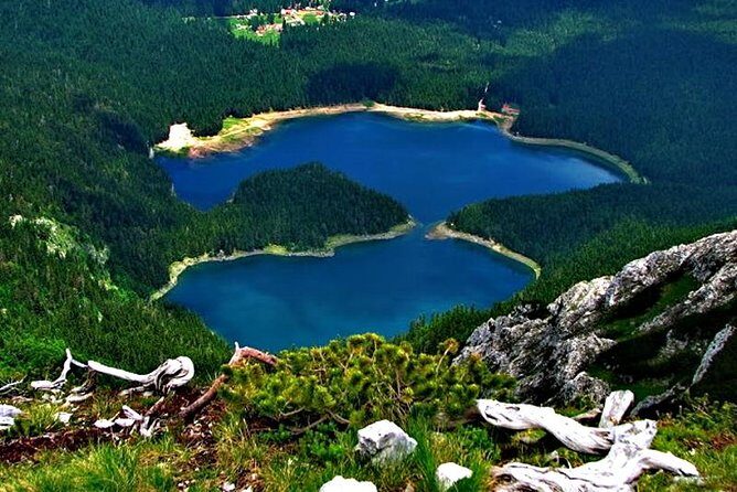 North Montenegro, Durmitor, Tara & Ostrog Tour - The real value: transport + guide for one fixed price