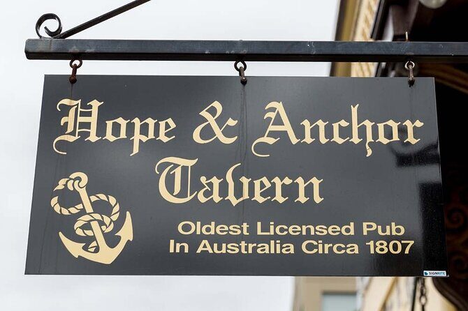 Old Hobart Pub Walking Tour - How the Guides Make a Difference