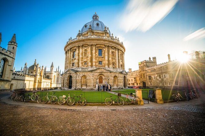 Oxford University Walking Tour by Alumni™ & Optional New College - Price and Value: Why $34.66 Can Make Sense in Oxford