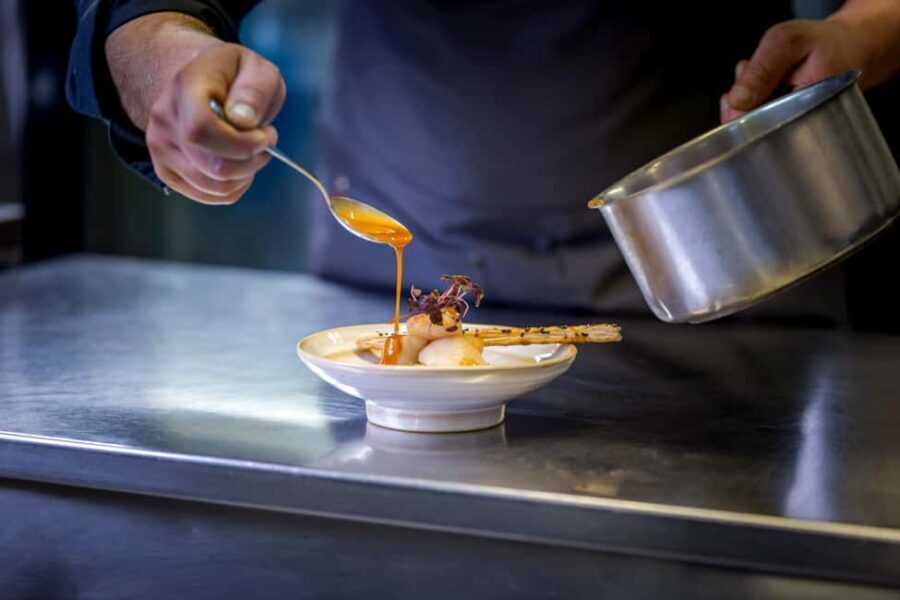 Paris: 3-Course Lunch Cruise on the River Seine - Arriving at Port Solférino Without Losing Time