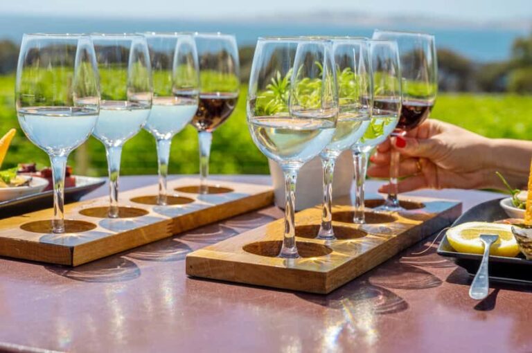 Port Lincoln: Coffin Bay Seafood, Wine, and Nature Day Trip - The Strengths That Shine