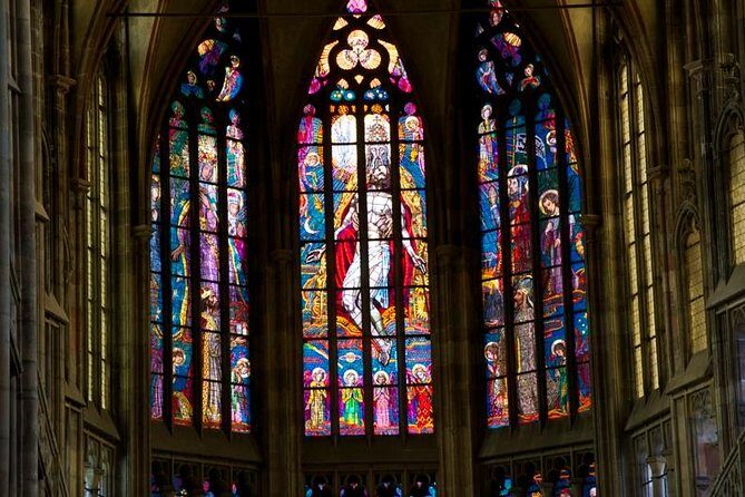 Prague 3-hour Afternoon Walking Tour including Prague Castle - What Makes the Guides Special