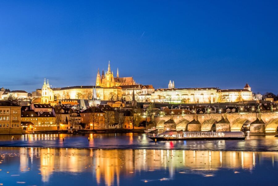Prague: 50-Minute Sightseeing Evening Cruise - Prague at Night in 50 Minutes: The Value Play That Actually Works