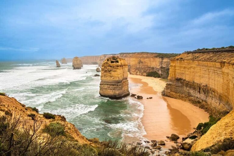 PREMIUM Great Ocean RD Tour REVRS-Dlux MINIBUS-Hotel PickUP - What Sets This Tour Apart?