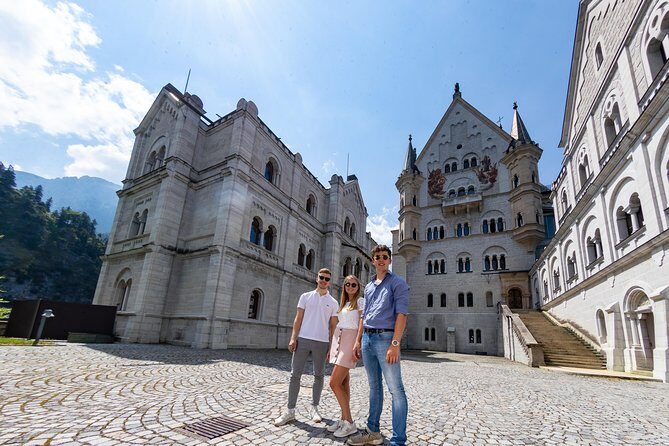 Premium Neuschwanstein Castle and Linderhof VIP Tour from Munich - The Premium Experience: What Youre Actually Paying For