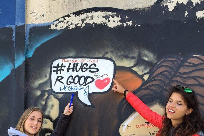 Private Black Taxi Belfast City Tour - The Real Value of a Private Black Taxi Tour