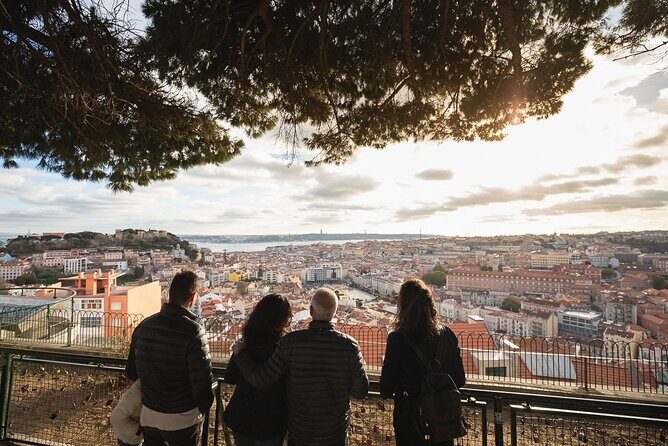 Private Half-Day Eco Tuk Tuk Tour in Lisbon - Pickup, meeting point, and how to plan your start