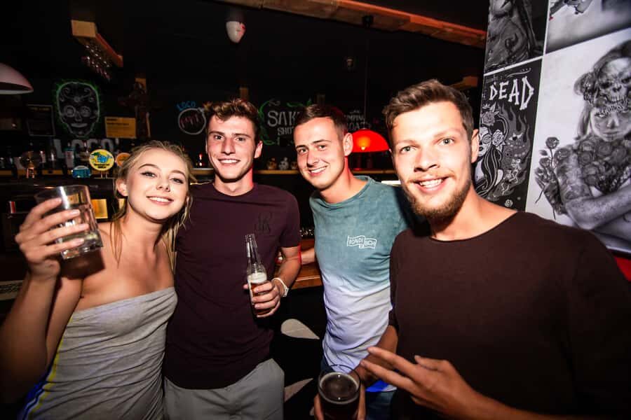 Queenstown: Bar Crawl with 5 Free Shots and Pizza - The Value of This Tour