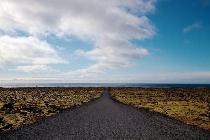 Reykjavik: Snaefellsnes National Park Small Group Trip - The 8:00 am start and return logistics (plan your day around it)