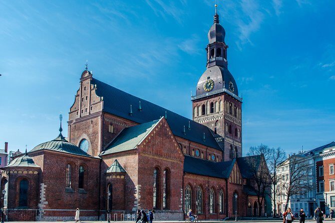 Riga Old Town walking tour - Price and Logistics: Clear, Simple, and Walkable