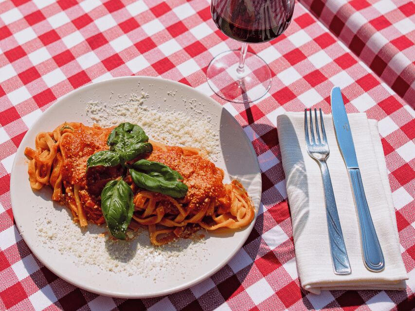 Rome: Fettuccine Pasta Cooking Class in Rome's City Center - Getting There Without Stress: Meeting at Ristorante Tucci