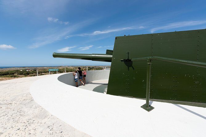 Rottnest Island Oliver Hill Train & Tunnel Tour - FAQ