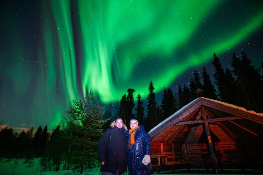 Rovaniemi: Small-Group Northern Lights Wilderness Tour - The Small-Group Advantage: Max 8 People, Real Flexibility