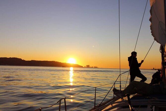Sailboat Tour in Lisbon with drinks included | Morning and Sunset - The Value Proposition: Why This Tour Works