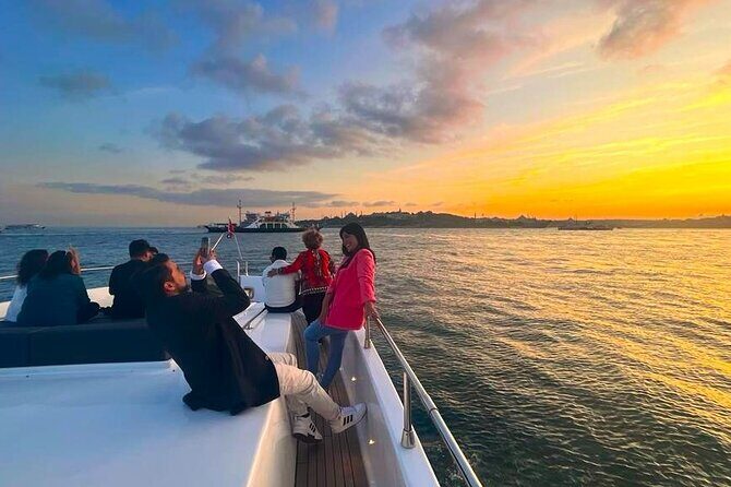 Scenic Bosphorus Sunset Cruise – 2.5 Hours of Luxury & Views - Whats Included (And Why It Matters)