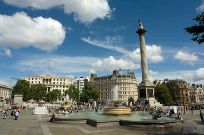 Secret Walking Tour of Central London - Meeting point: where to gather near Trafalgar Square