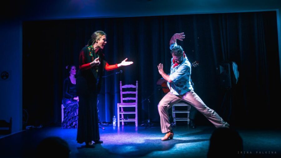 Seville: Traditional Flamenco Show in Triana - Flamenqueria Sevilla: Your Reliable Meeting Point