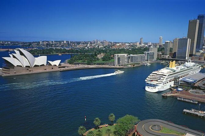 Shuttle Transfer from Sydney City Hotel to Sydney Cruise Port - The Not-So-Great Aspects