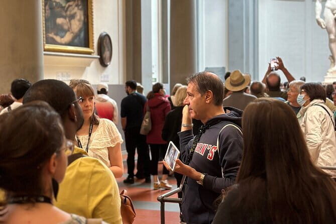 Skip The Line David Guided Tour Experience - Don’t miss the Prisoners (unfinished Michelangelo works)