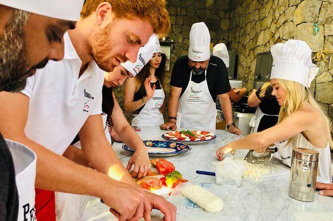 Sorrento: Cook Like a Local with a Stunning Sea View - The Itinerary: What Happens When You Show Up