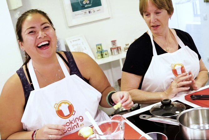 Spanish Cooking Class Paella Tapas and Sangria in Madrid - The Instruction: Whos Teaching You?