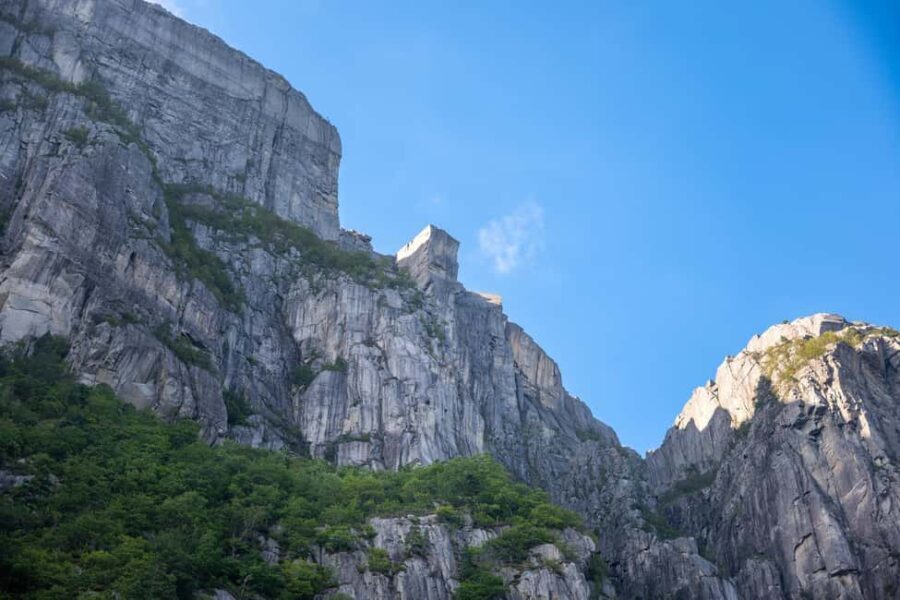 Stavanger: Electric Fjord Cruise to Lysefjord & Preikestolen - Where the cruise starts in Stavanger (and how to not waste time)